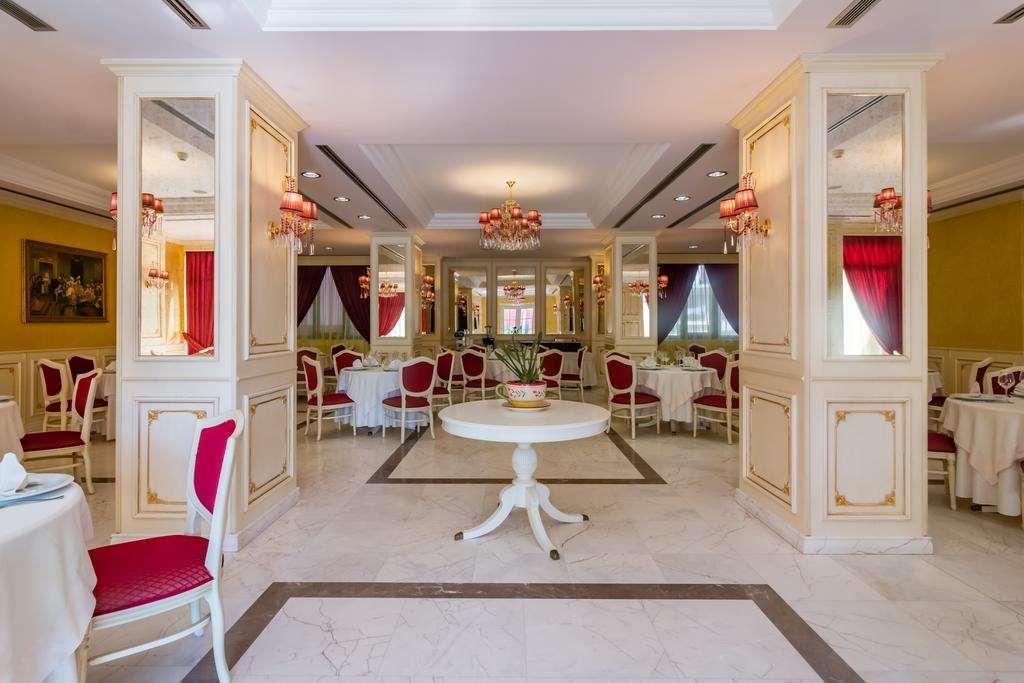 Fieri Hotel Fier Restaurant foto